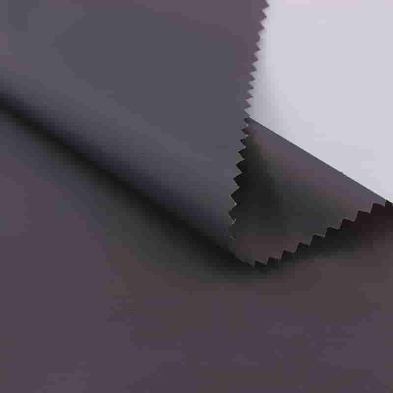 Nylon birziklatutako ehun iragazgaitza