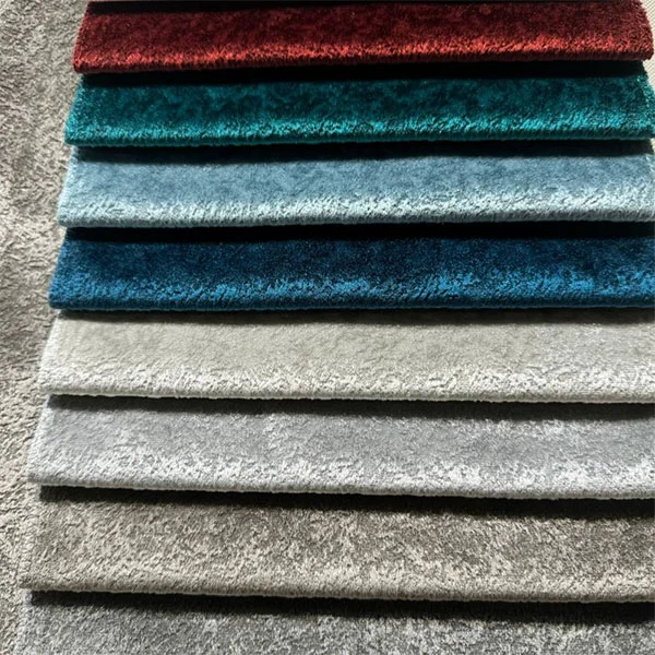 Belusezko sofa-oihal distiratsua