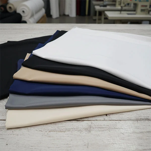 Viskosa kalandratuzko forru-ehuna Viskosa kalandratuzko forru-ehuna